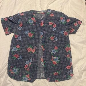 Grey Floral Scrub Top – Stylish & Comfortable Medical Shirt